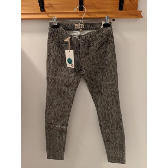NWT grey printed Roxy skinny jeans, size 0/24 - Picture 1 of 4